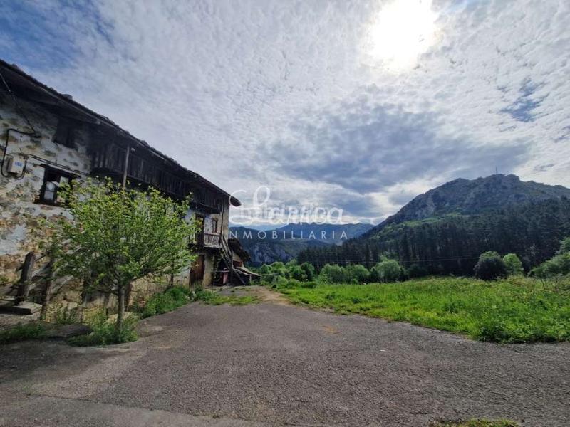 Foto e0a7f9c2-eefc-4fc5-9115-6f427ab9166b. Casale in Dima