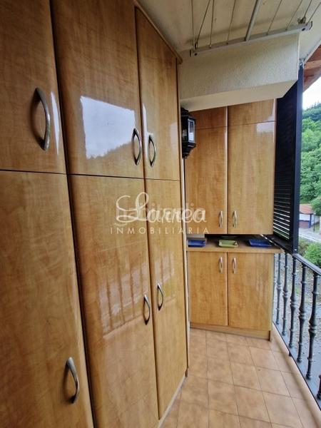 Foto 83fc1b7e-dbef-466c-96bc-996566c9bd2a. Àtic amb calefacció aparcament a Zeanuri