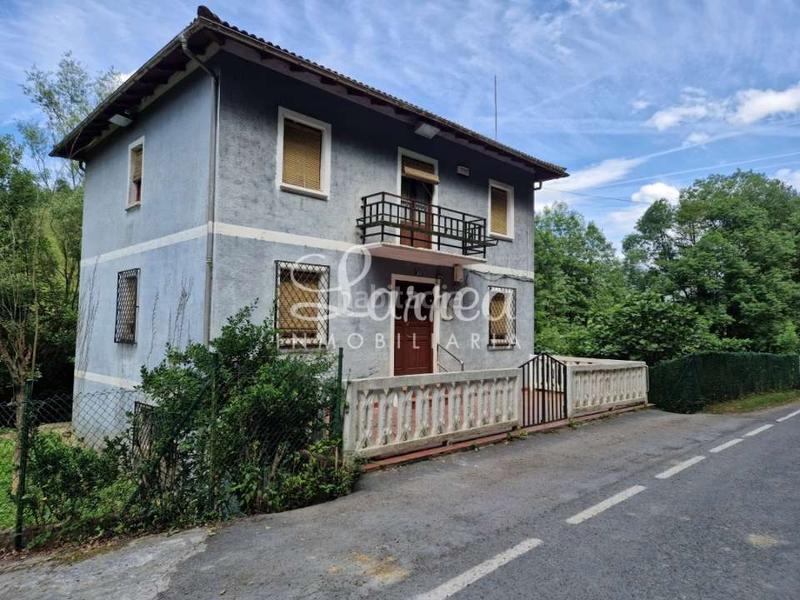 Foto 970376e8-546b-4ef7-a171-be592a86739c. Country house with heating parking in Igorre