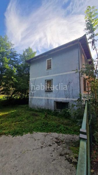 Foto aebb5a00-4636-466c-9c5e-034f29576584. Casale con riscaldamento parcheggio in Igorre