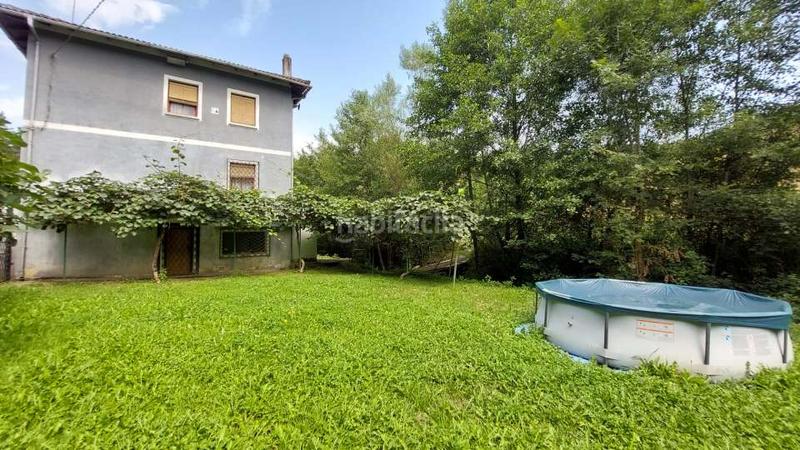 Foto f1d42190-f98c-4c96-bafc-8a454b7db4b4. Country house with heating parking in Igorre