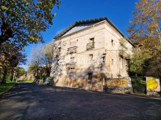 Édifice à Ibarra 100. Se vende casona edificio singular palacio bidekolea. precio nego