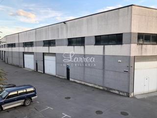 Bâtiment à usage industriel à Amorebieta - Etxano. Nave industrial en venta en amorebieta