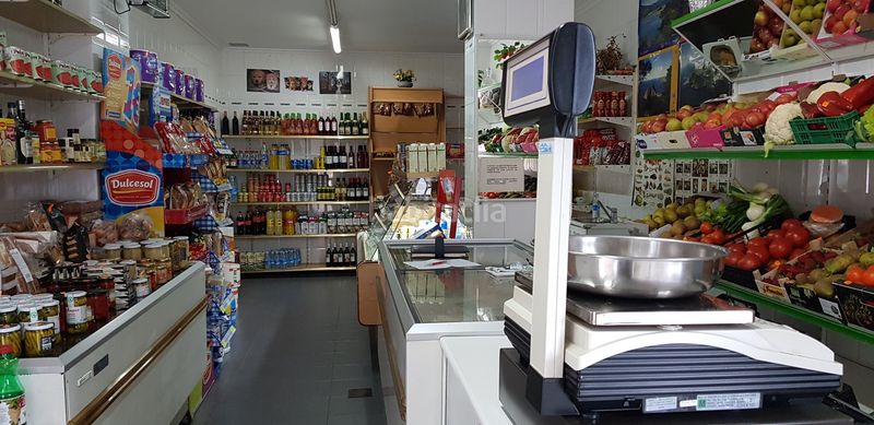 Foto f4359b9b-4746-4f38-a40a-c205caa015bf. Local comercial a Amorebieta - Etxano