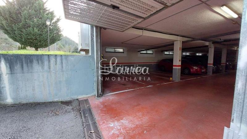 Foto a4a6fe48-438e-4e0a-b6d3-768aea9f7f22. Aparcament cotxe a Dima