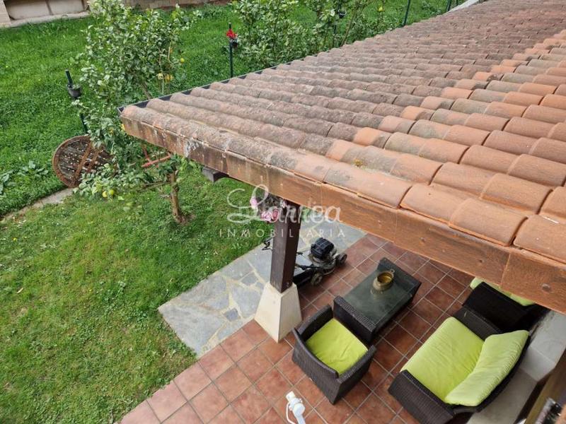 Foto a5f28687-2a5e-47b2-9c88-8839bb97ebdd. Casa aparellada amb calefacció aparcament a Areatza