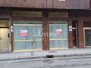 Rent Business premise in Amorebieta - Etxano. Se alquila amplio local en amorebieta