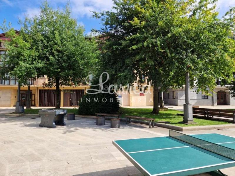 Foto b46a5ec2-c73b-40a8-929f-8bd47de6b748. Local comercial a Areatza