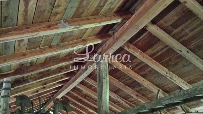 Foto fa77b70a-2823-4109-810d-75358fabfe8e. Masia amb aparcament a Larrabetzu