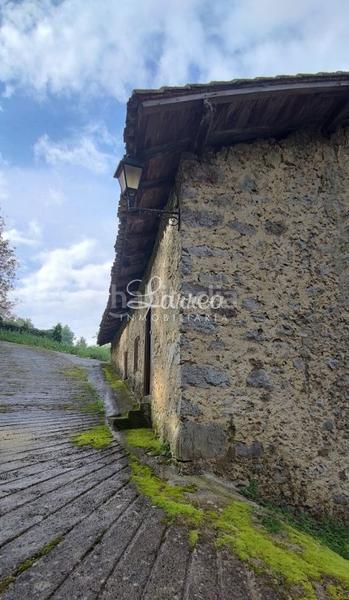 Foto d25885e2-41c2-4971-aea5-ead9e3b0e0b8. Country house in Igorre