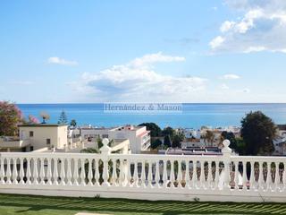 Pis a Montemar. Piso en venta en montemar