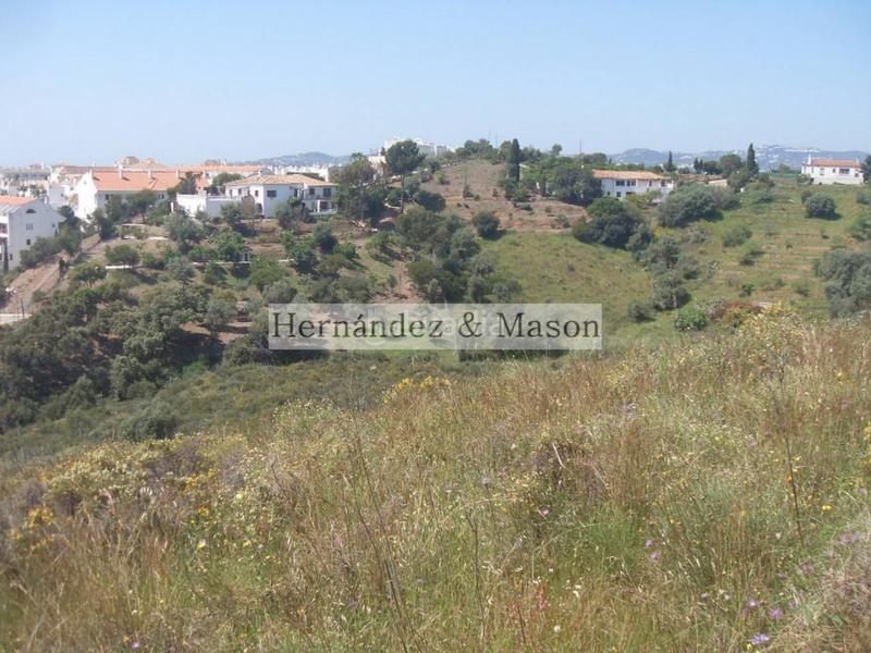 Foto d9cf8f49-353b-4b48-9e48-66eadb26ccd2. Terreno residencial parcela en venta golf-cala golf en Mijas