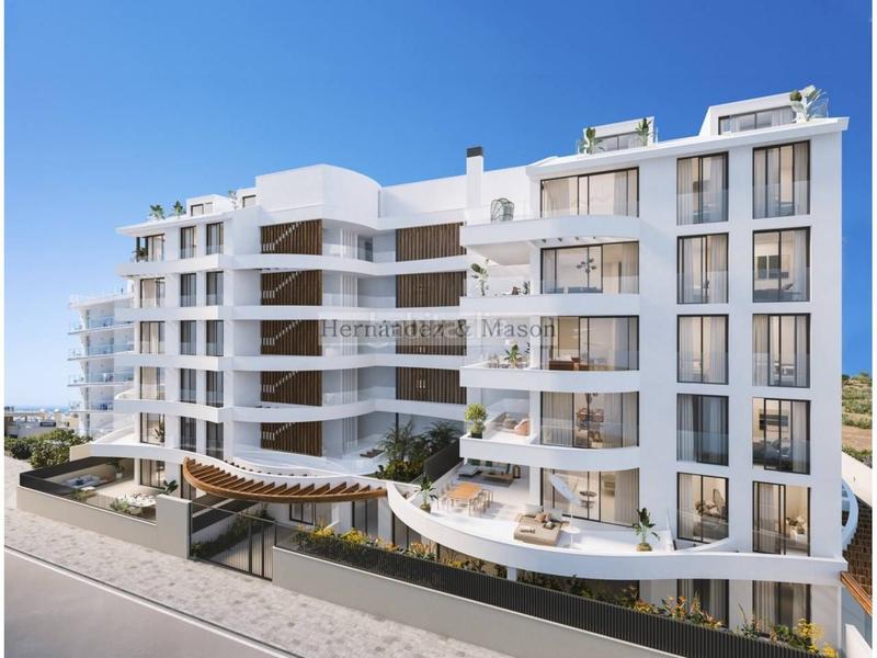 Foto 072a2d4a-6455-47b6-a0ce-68e61c9b430c. Pis amb aparcament piscina a Zona Centro Comercial Torrequebrada Benalmádena