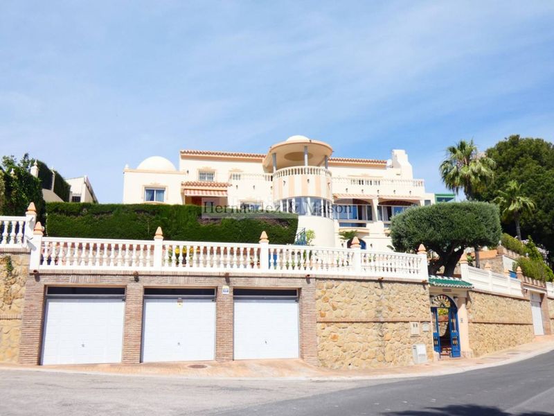 Foto 0bbd92b7-b622-4911-b9fa-21126791a7c4. Casa amb calefacció aparcament piscina a Hacienda Torrequebrada Benalmádena