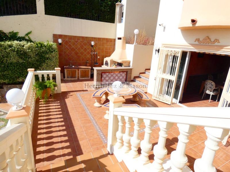 Foto 316eb3ce-95b7-4713-816e-d80a100ea5ba. Casa amb calefacció aparcament piscina a Hacienda Torrequebrada Benalmádena