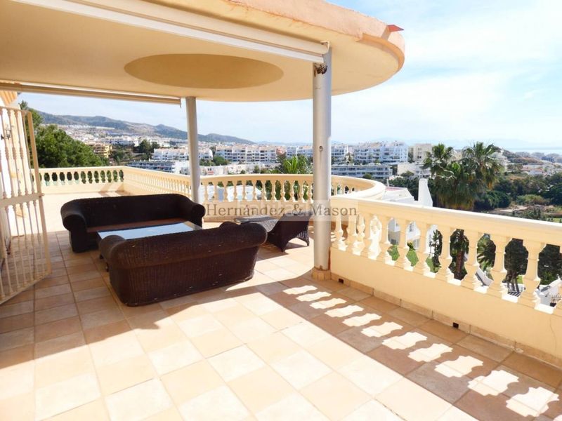 Foto 35f1ee82-d612-444e-b02f-8cd48de65618. Casa amb calefacció aparcament piscina a Hacienda Torrequebrada Benalmádena