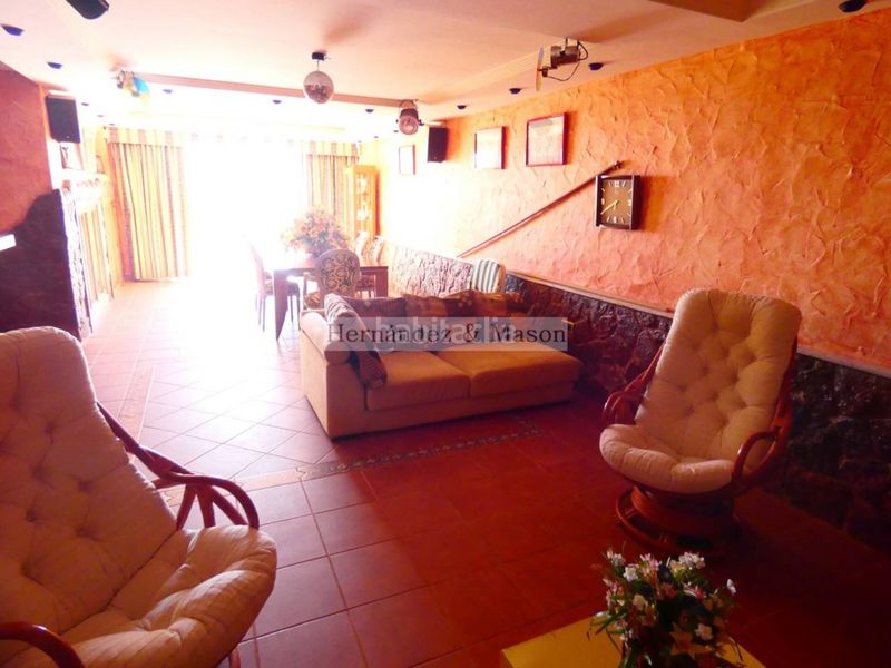 Foto 8c75b310-eec7-4270-82e4-a148b8157c50. Casa amb calefacció aparcament piscina a Hacienda Torrequebrada Benalmádena