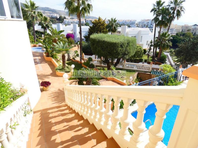 Foto b61a26f6-5e00-48b1-bd87-bf62c6f95802. Casa amb calefacció aparcament piscina a Hacienda Torrequebrada Benalmádena
