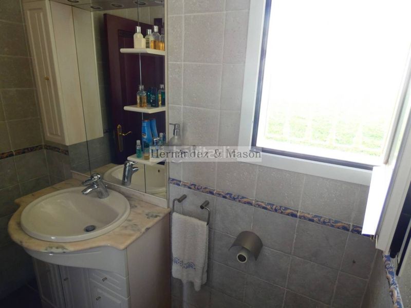 Foto b704d1e5-78c2-4274-812f-5382d78fb980. Casa amb calefacció aparcament piscina a Hacienda Torrequebrada Benalmádena