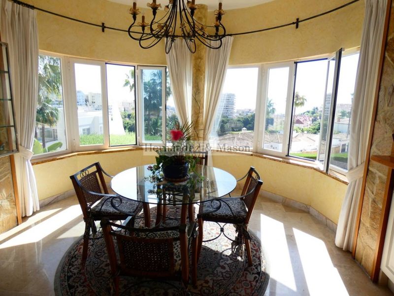 Foto c2f5d5dc-aa58-4986-8060-ec41a3bdca5c. Casa amb calefacció aparcament piscina a Hacienda Torrequebrada Benalmádena