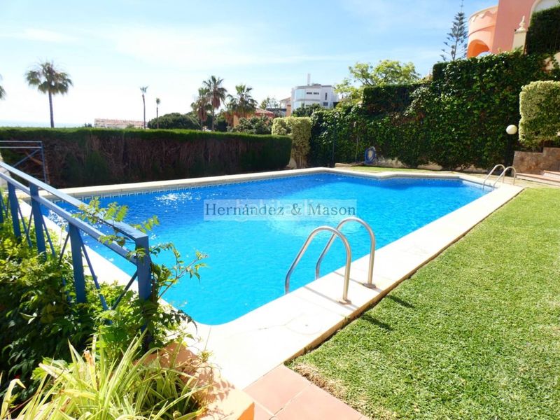 Foto dd3d80c7-7cbf-4ad4-acc7-a9c7cf9668c9. Casa amb calefacció aparcament piscina a Hacienda Torrequebrada Benalmádena