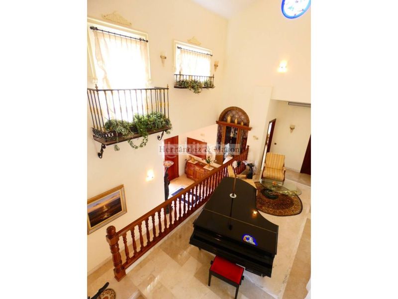 Foto fbe42c1d-3d8f-4487-a8a3-3cf10842ca6f. Casa amb calefacció aparcament piscina a Hacienda Torrequebrada Benalmádena