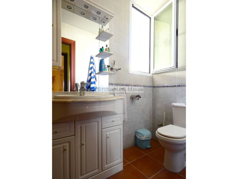 Foto fe62e5f2-163b-4f48-b249-39836bbd50e8. Casa amb calefacció aparcament piscina a Hacienda Torrequebrada Benalmádena