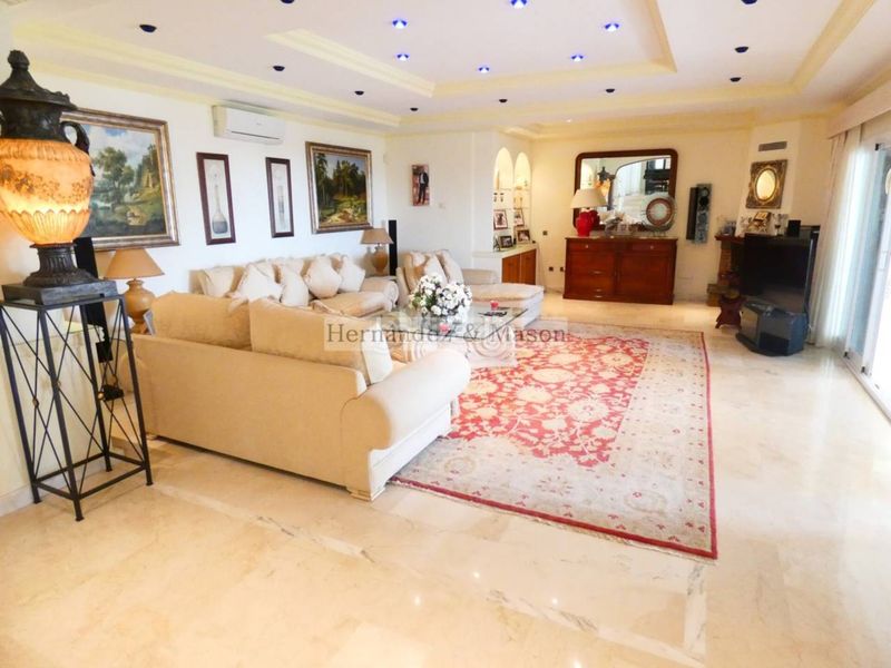 Foto ff7a3611-1ca8-4d73-bc85-2715723c5bc3. Casa amb calefacció aparcament piscina a Hacienda Torrequebrada Benalmádena