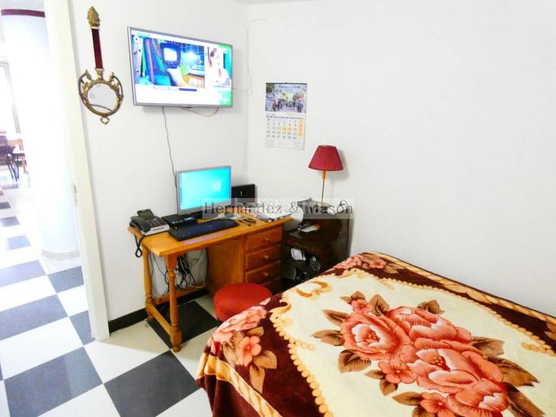 Foto dc159ecb-b582-4272-aff8-b9ffb60e949d. Piso  en venta en El Bajondillo en El Bajondillo Torremolinos