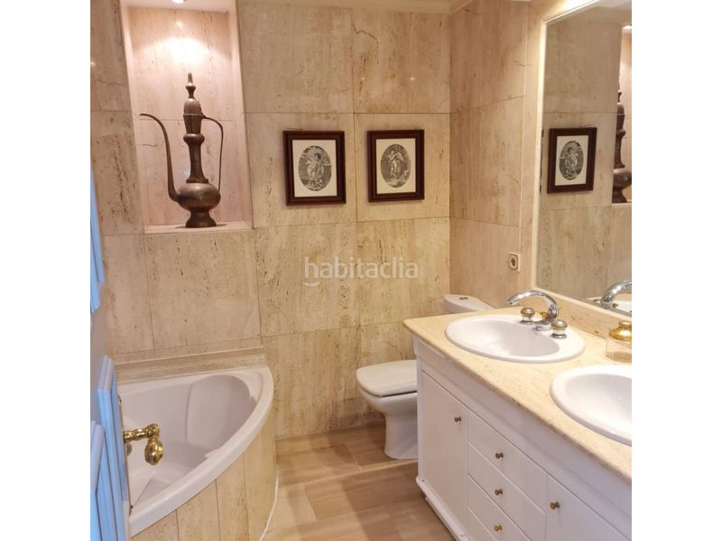 Foto cc4ca68c-6ec6-4987-8221-d332ae9f574a. Pis amb aparcament piscina a Castillo Sohail - Myramar Fuengirola