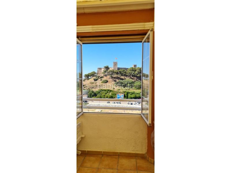 Foto f68e1666-26fe-4f0e-bf3b-6b726689639e. Pis amb aparcament piscina a Castillo Sohail - Myramar Fuengirola