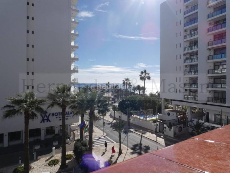 Foto 099b02e1-c124-4c7d-9bb4-ab5ff54c618e. Miete etagenwohnung mit parking pool in Puerto Marina Benalmádena