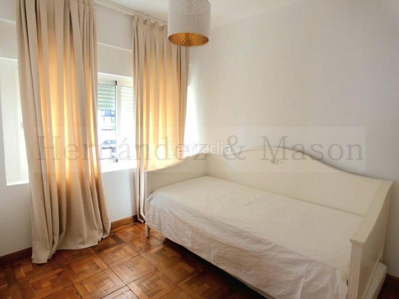 Foto b2d03fd9-d427-403f-a117-b503c8d27a4c. Miete etagenwohnung mit parking pool in Puerto Marina Benalmádena