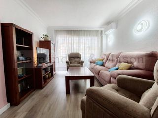 Appartement à Portada Alta - Pol. Crta. De Cártama. Amplio piso de 3 dormitorios frente al caixaforum!!!