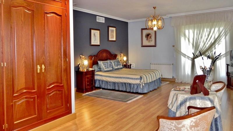 Foto b52ec758-a2fa-4870-9030-d9904ab1e212. Xalet amb calefacció aparcament piscina a Ruta de la Plata Cáceres