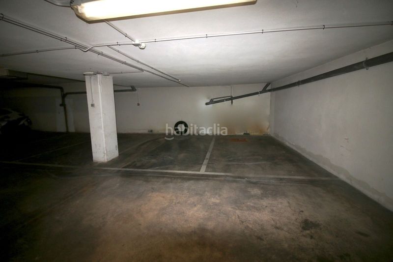 Foto d60b88b4-cb53-4eba-9731-5ef91af9da5a. Parking coche en calle la carrera 2a en Centro Cáceres