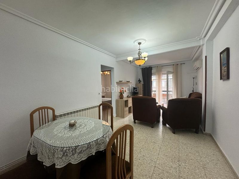Foto 08961d48-151d-4514-9b08-44be76e6d87d. Miete etagenwohnung in calle linares 2 in Centro Cáceres