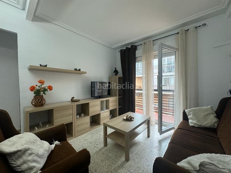 Foto 3a1a8bf4-12b9-4fed-a560-fa2d8406768a. Miete etagenwohnung in calle linares 2 in Centro Cáceres