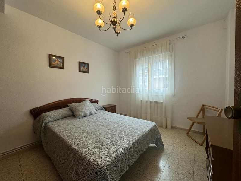 Foto ef827400-ce60-4cdd-b1ad-21ba12220b3c. Miete etagenwohnung in calle linares 2 in Centro Cáceres