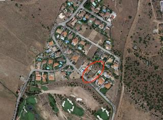 Terreno residenziale in Avenida el calerizo 49. Parcela urbanizable en ceres golf