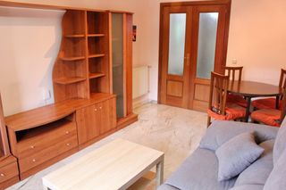Affitto Piccolo appartamento in Calle argentina 18. Apartamento con garaje y trastero
