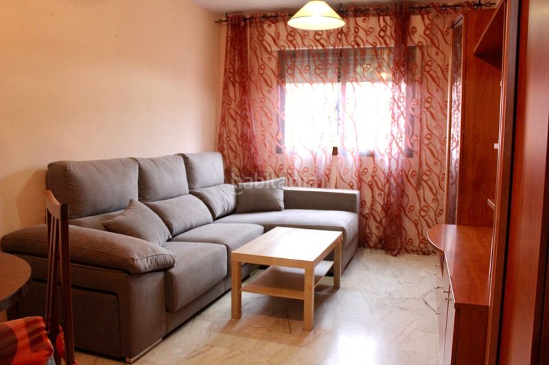 Foto 46bfe005-939d-4e7a-a28e-d17f1b9ab7b1. Location appartement dans calle argentina 18 dans Centro Cáceres