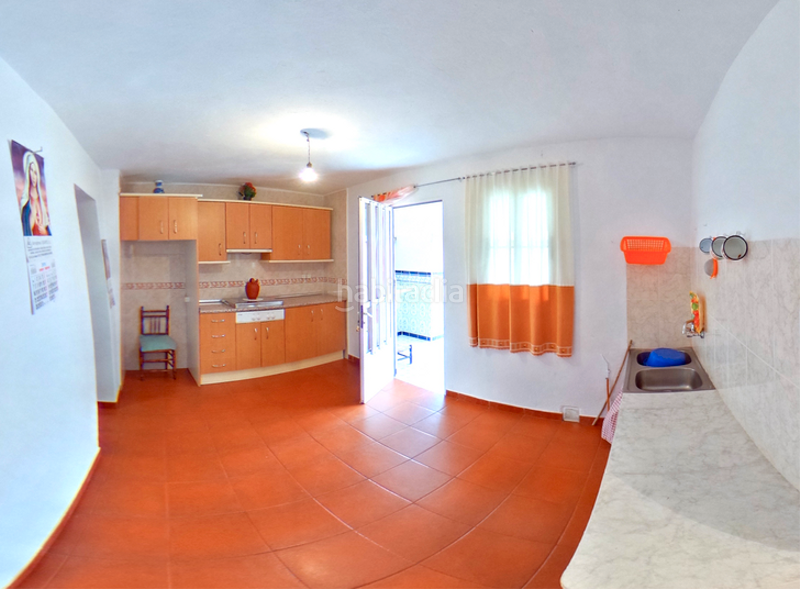 Foto 5121cb97-8fbb-4390-a4c3-290dcf96c93f. Casa en calle virgen 14 casa en Aliseda