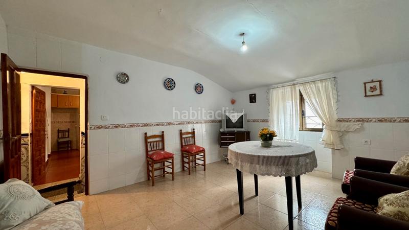 Foto 74ecf795-b8d4-449a-b0c4-8b32c7e9baf6. Casa en calle virgen 14 casa en Aliseda