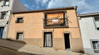 Maison à Calle virgen 14. Casa en aliseda