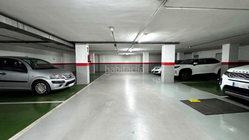 Foto 13ecddea-a354-43bd-b032-68ca286c0648. Aparcament cotxe a plaza de noruega 8 a Centro Cáceres