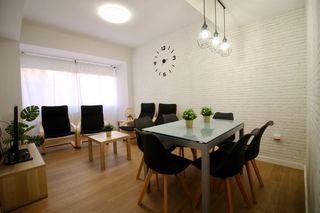 Miete Etagenwohnung in Avenida de españa 15. Estudiantes. varios pisos, diferentes precios