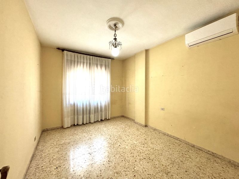 Foto ad49746b-05fb-4ced-9897-2e1a9524aa56. Etagenwohnung in avenida antonio hurtado 15 in Centro Cáceres