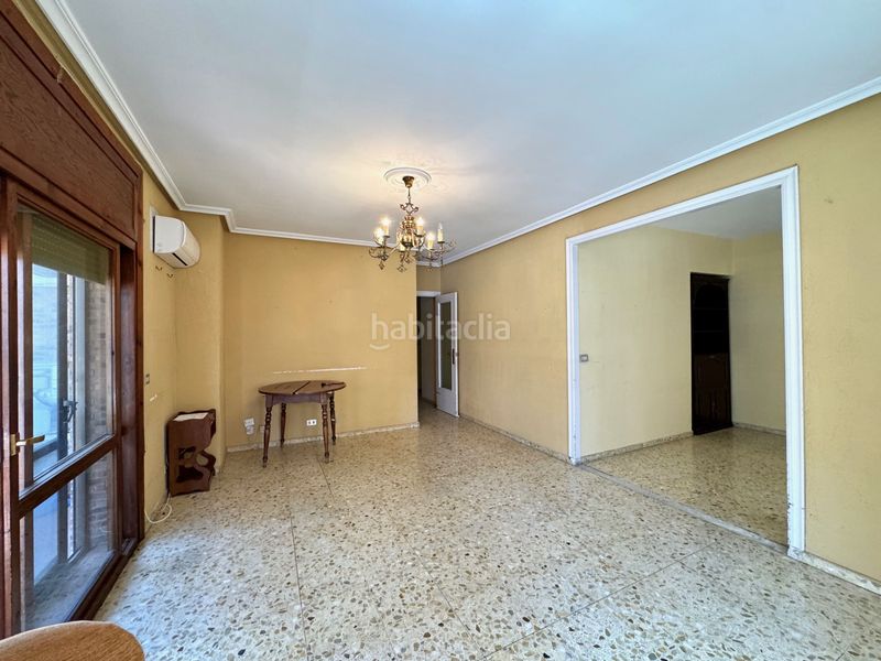 Foto e7992ff5-0496-4945-a2ab-df9517ad45b5. Etagenwohnung in avenida antonio hurtado 15 in Centro Cáceres