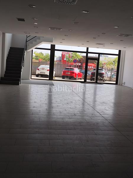 Foto 3d329165-6ca2-40f8-baee-7e140b216ea3. Affitto locale commerciale con riscaldamento in Roquetes-Can Magí Sant Cugat del Vallès